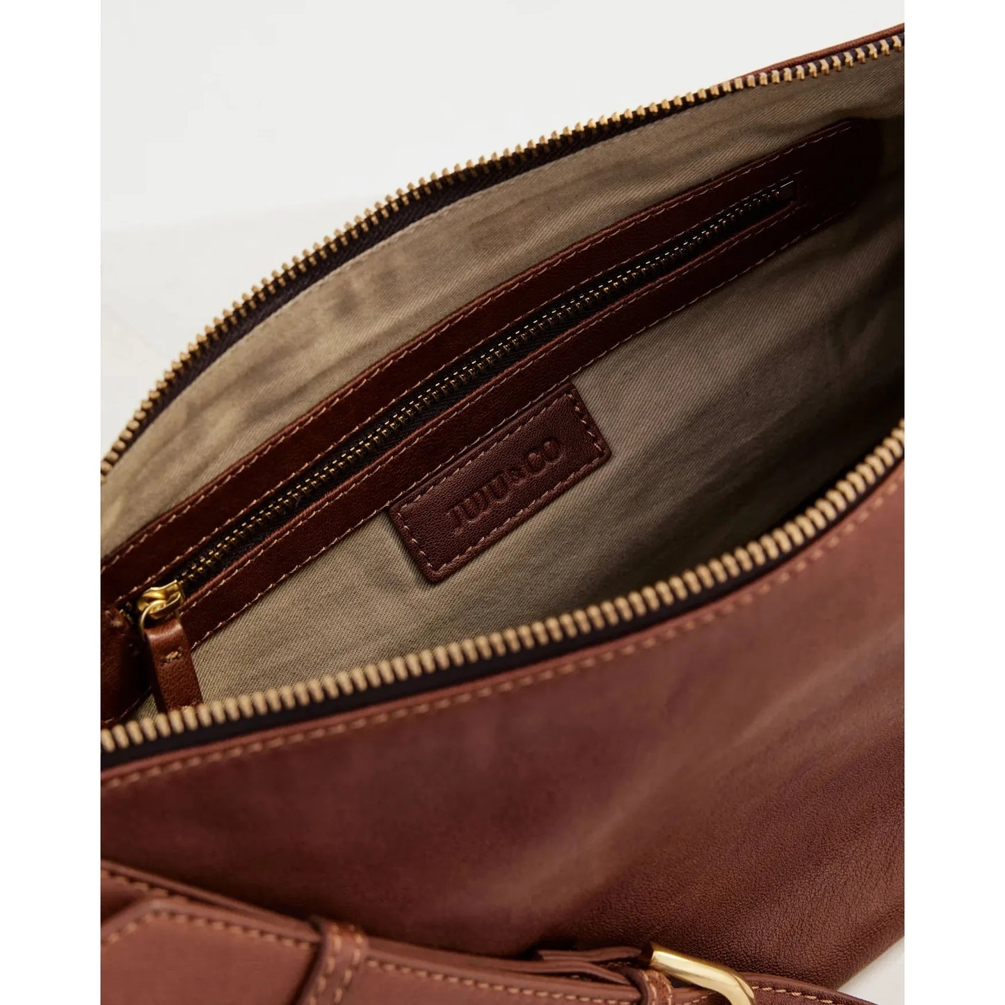 JuJu & Co Shasta Sling - Cognac