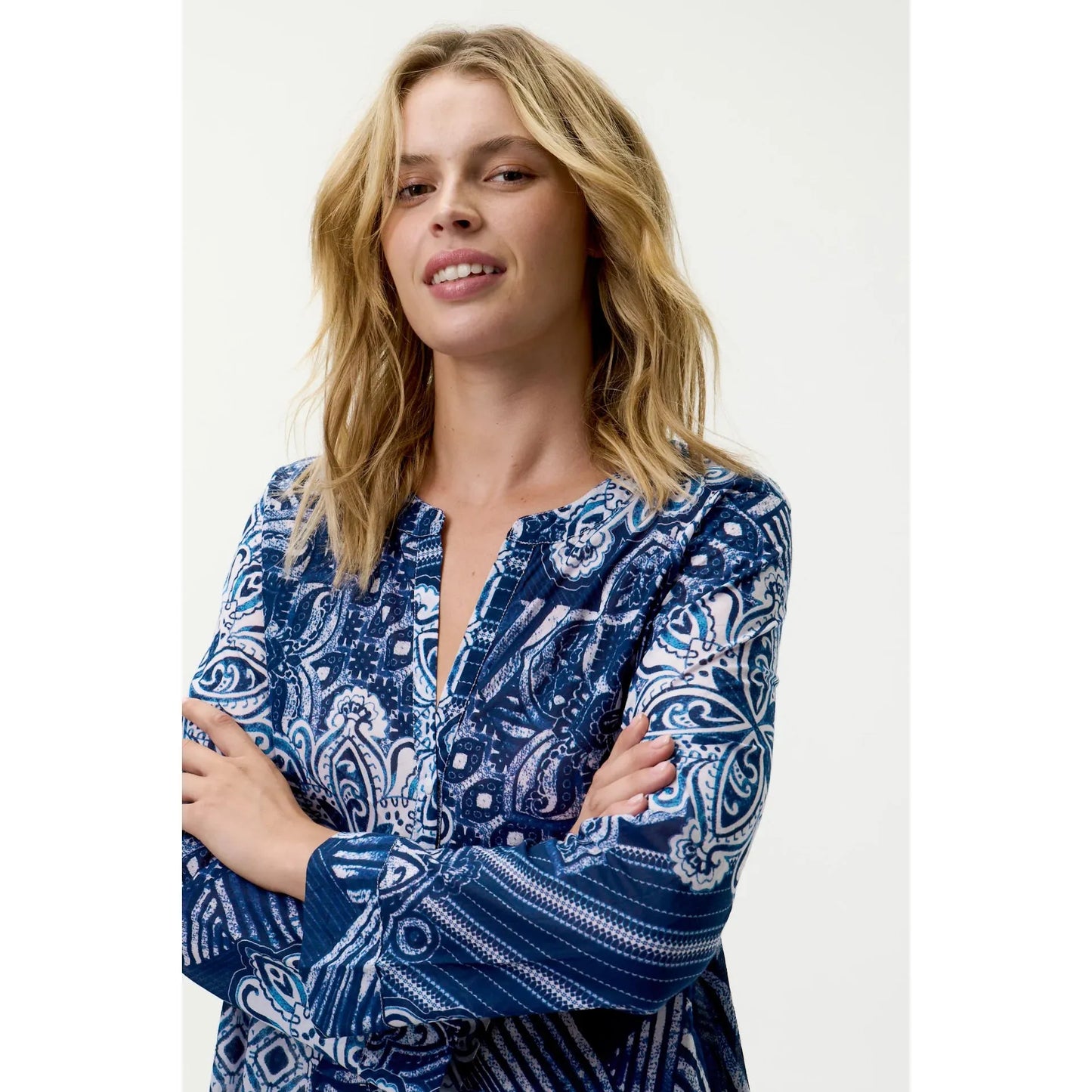 One Season Cruise-Mandala-Cotton-Navy