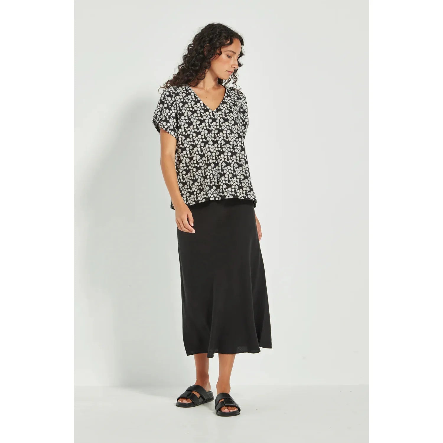 Verge Isla Skirt - Black  Verge Pisces Boutique