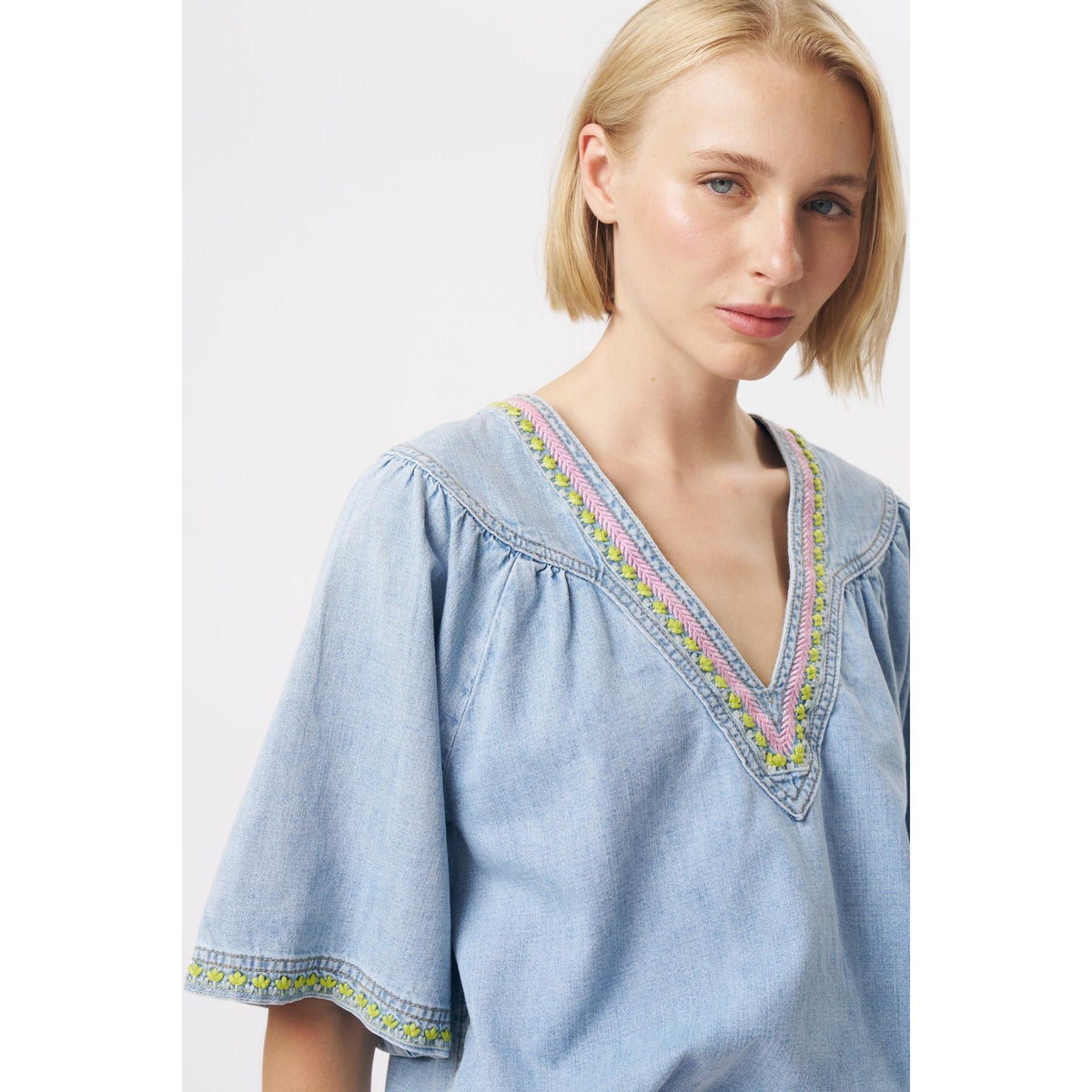 Kireina Renee Top - Sky Blue