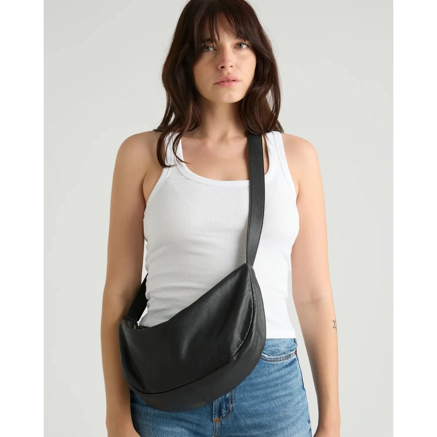 JuJu & Co Shasta Sling - Black