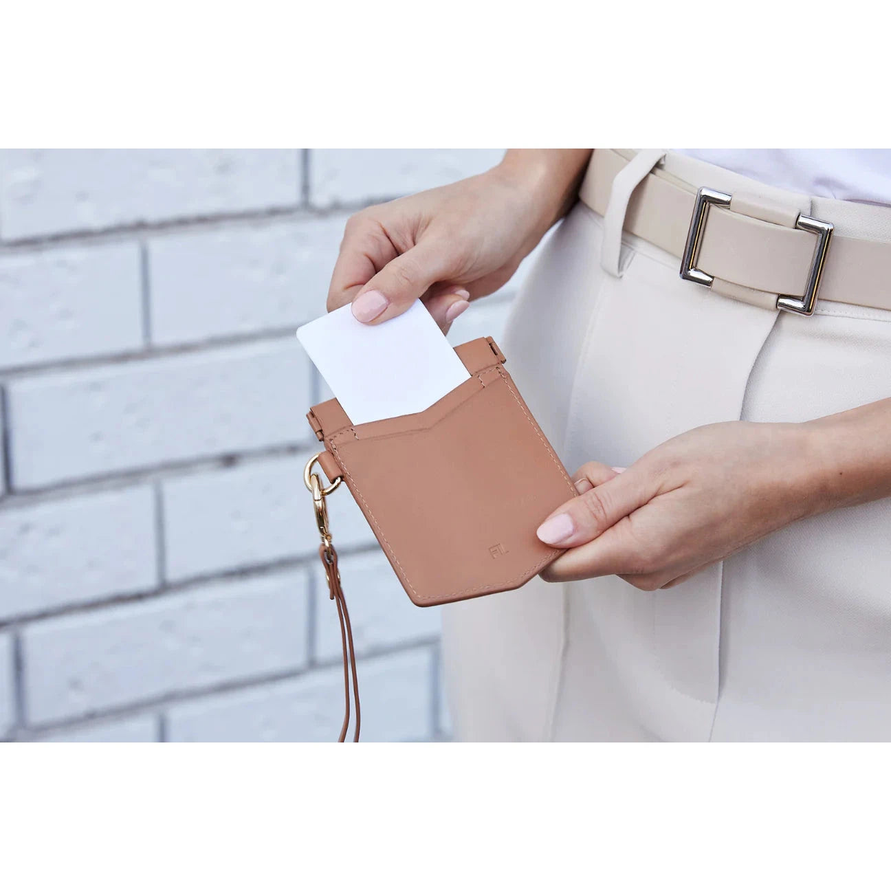 Fox and Leo Pocket Rocket - Tan