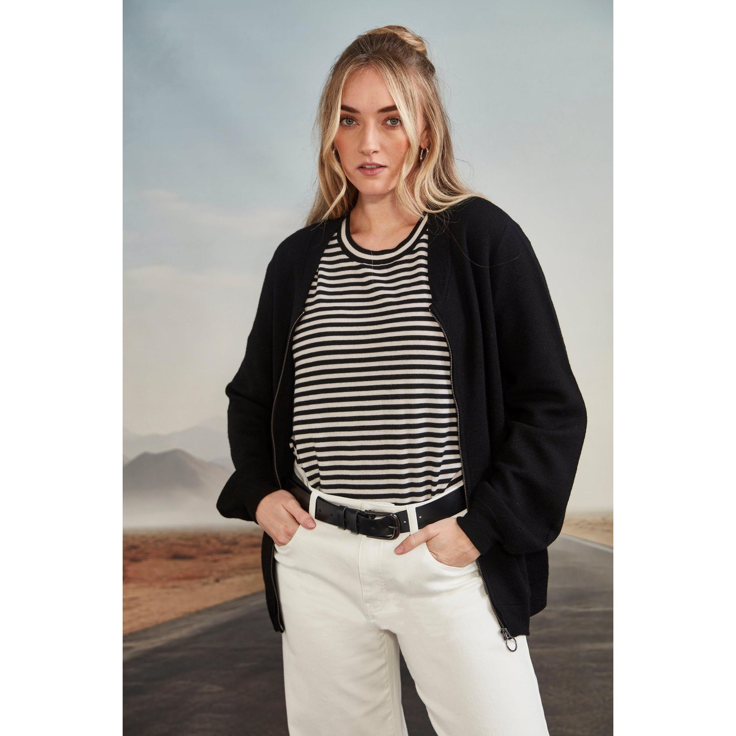 Verge Cruise Jean - White