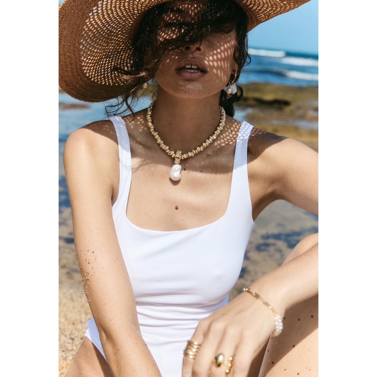 Indigo & Wolfe Jewel Necklace