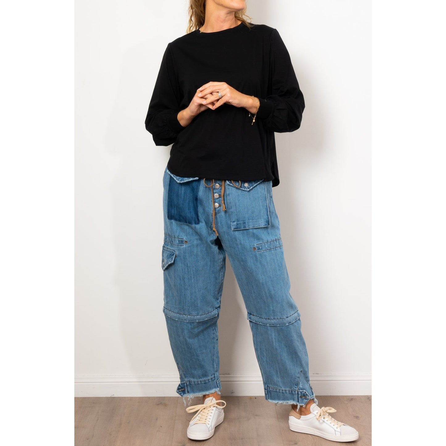 Maud Dainty Baxter Tee - Black