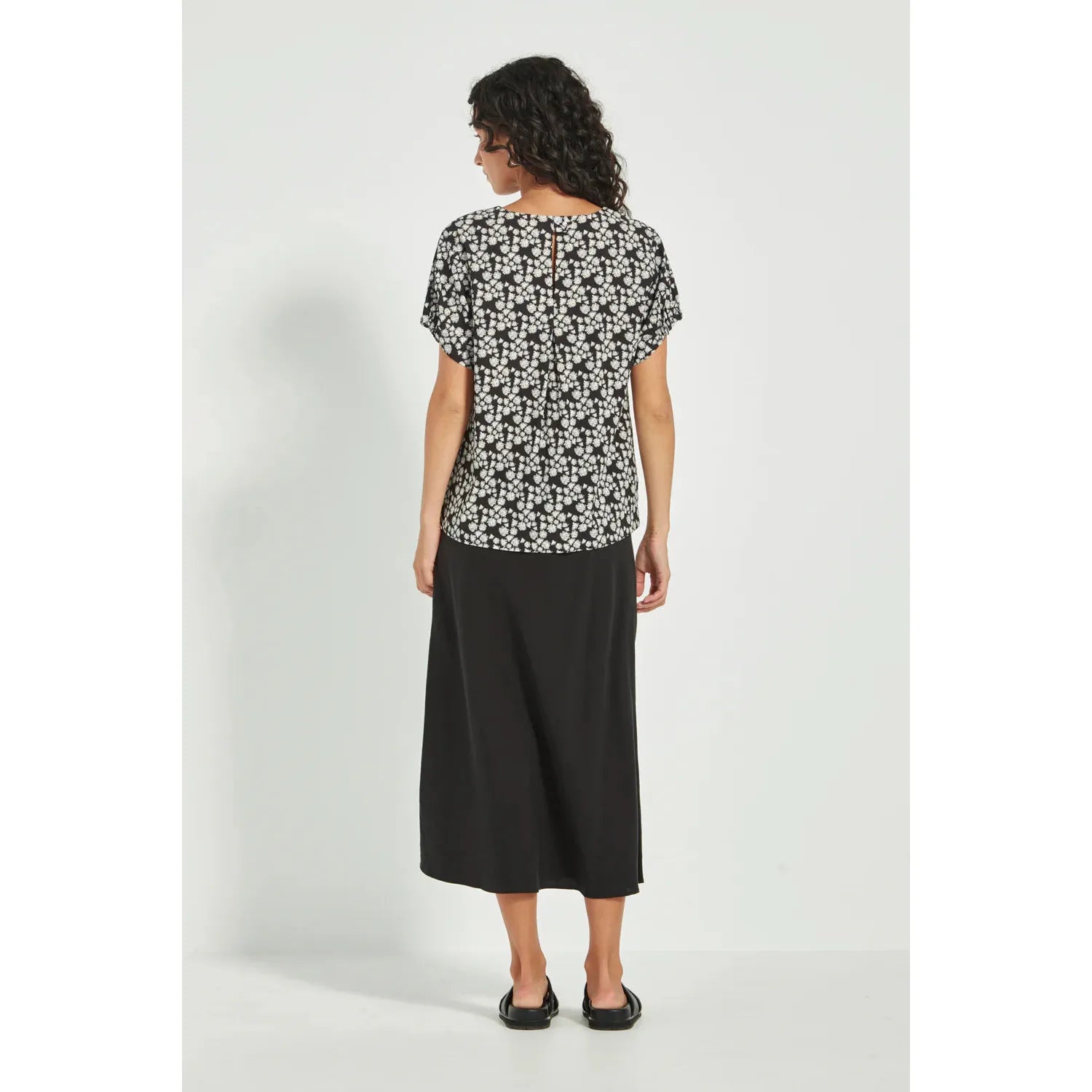 Verge Isla Skirt - Black  Verge Pisces Boutique