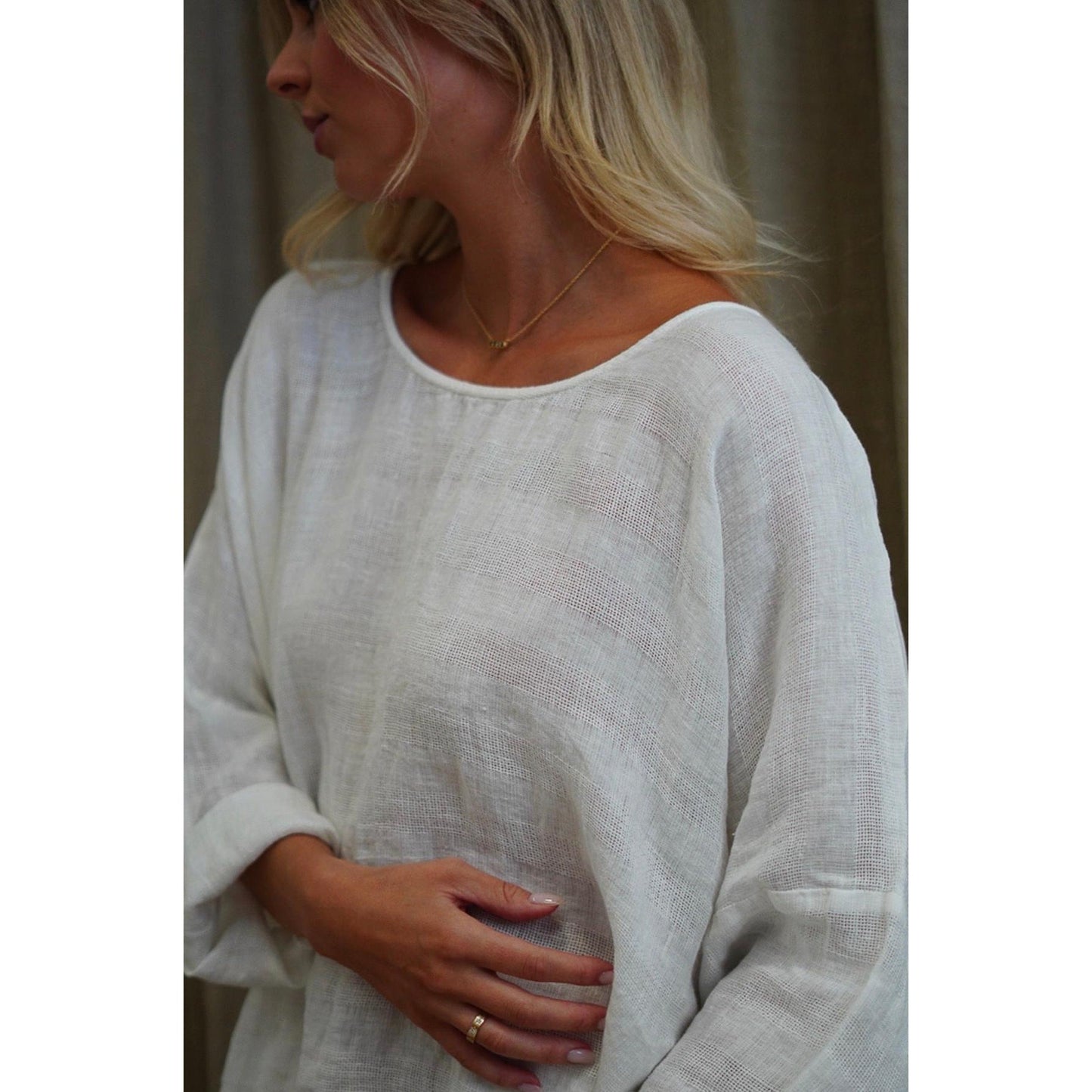 Linens Unlimited Valentina Top - White Combo Linens Unlimited Pisces Boutique