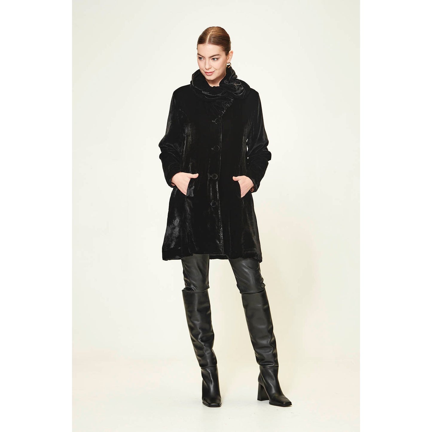 Verge Enchant Coat - Black