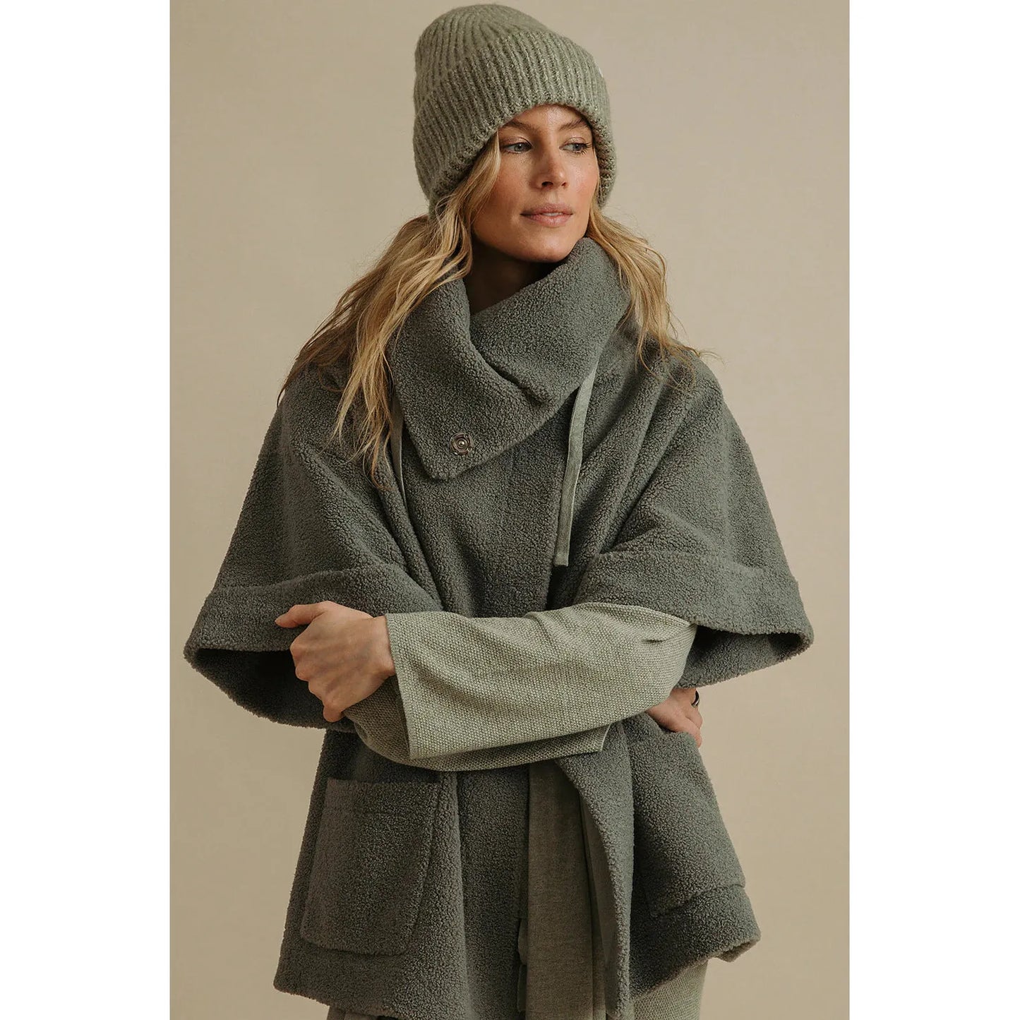 Talamaya Sherpa cuddle Coat - Acacia