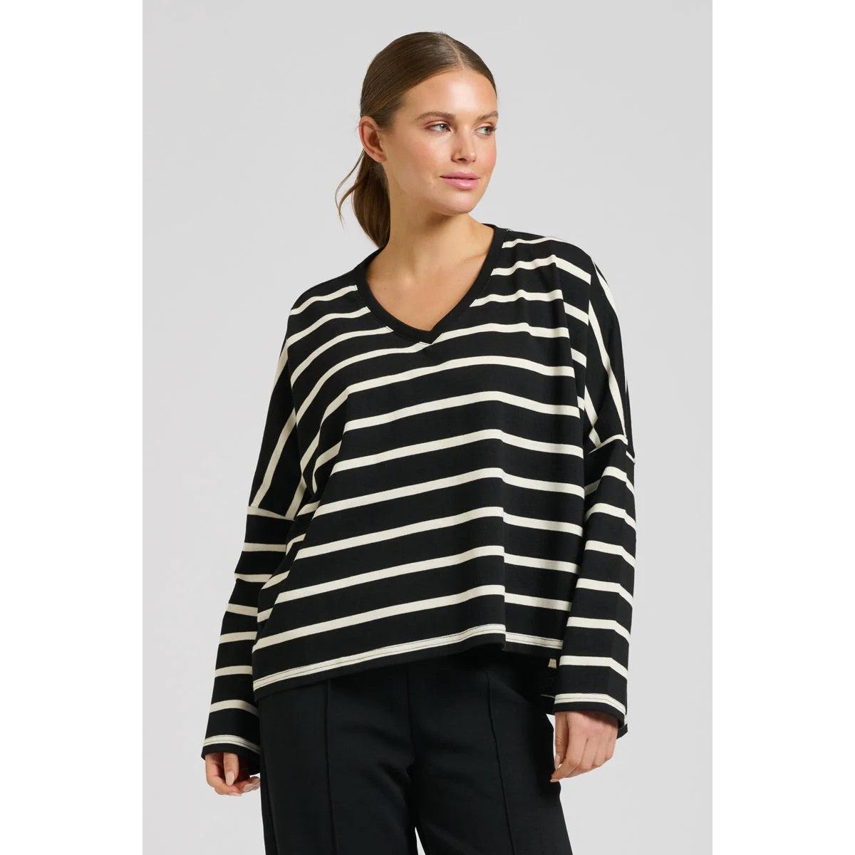 EST 1971 Breton Cotton L/S Top - Black & White