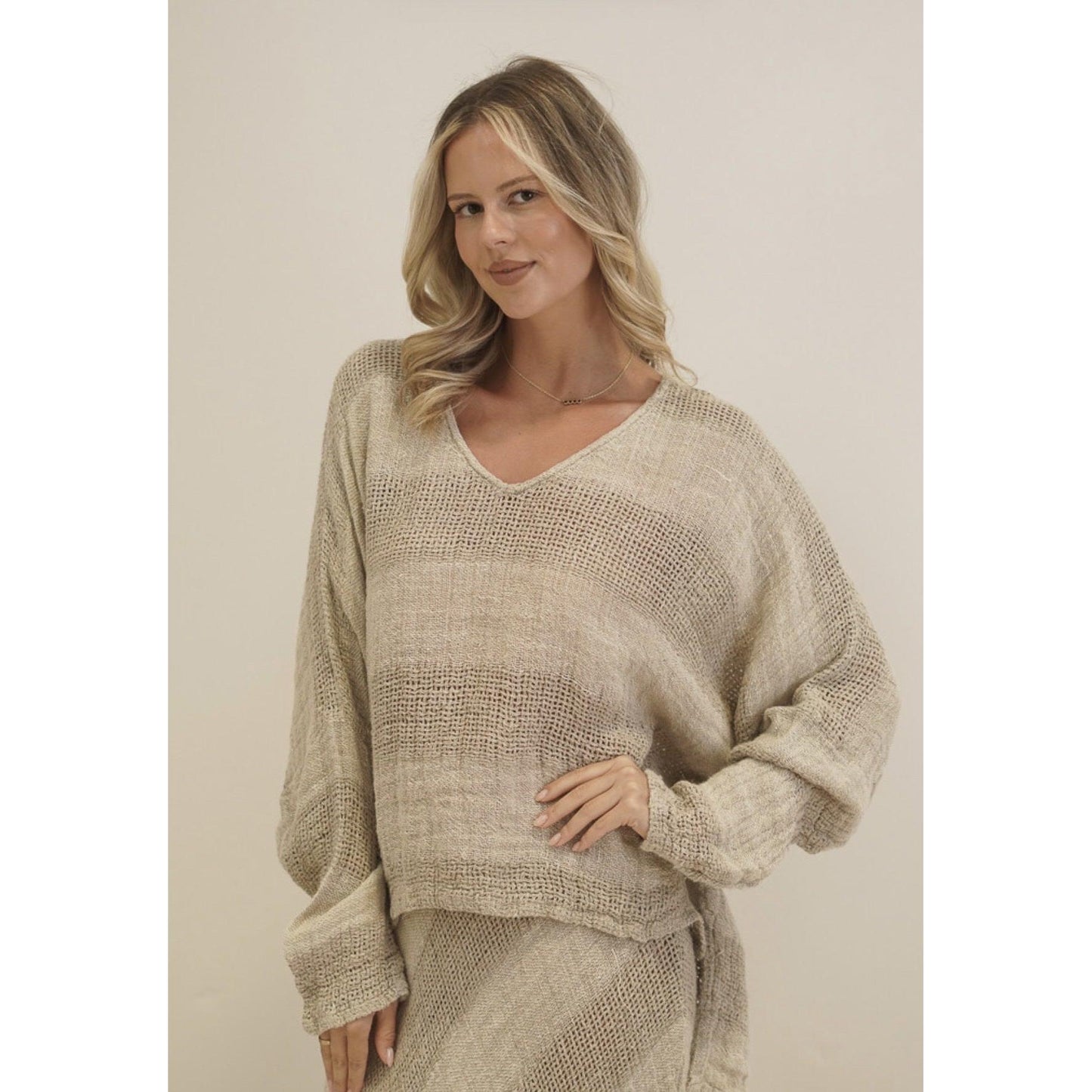 Linens Unlimited Franca Top - Natural / White Linens Unlimited Pisces Boutique