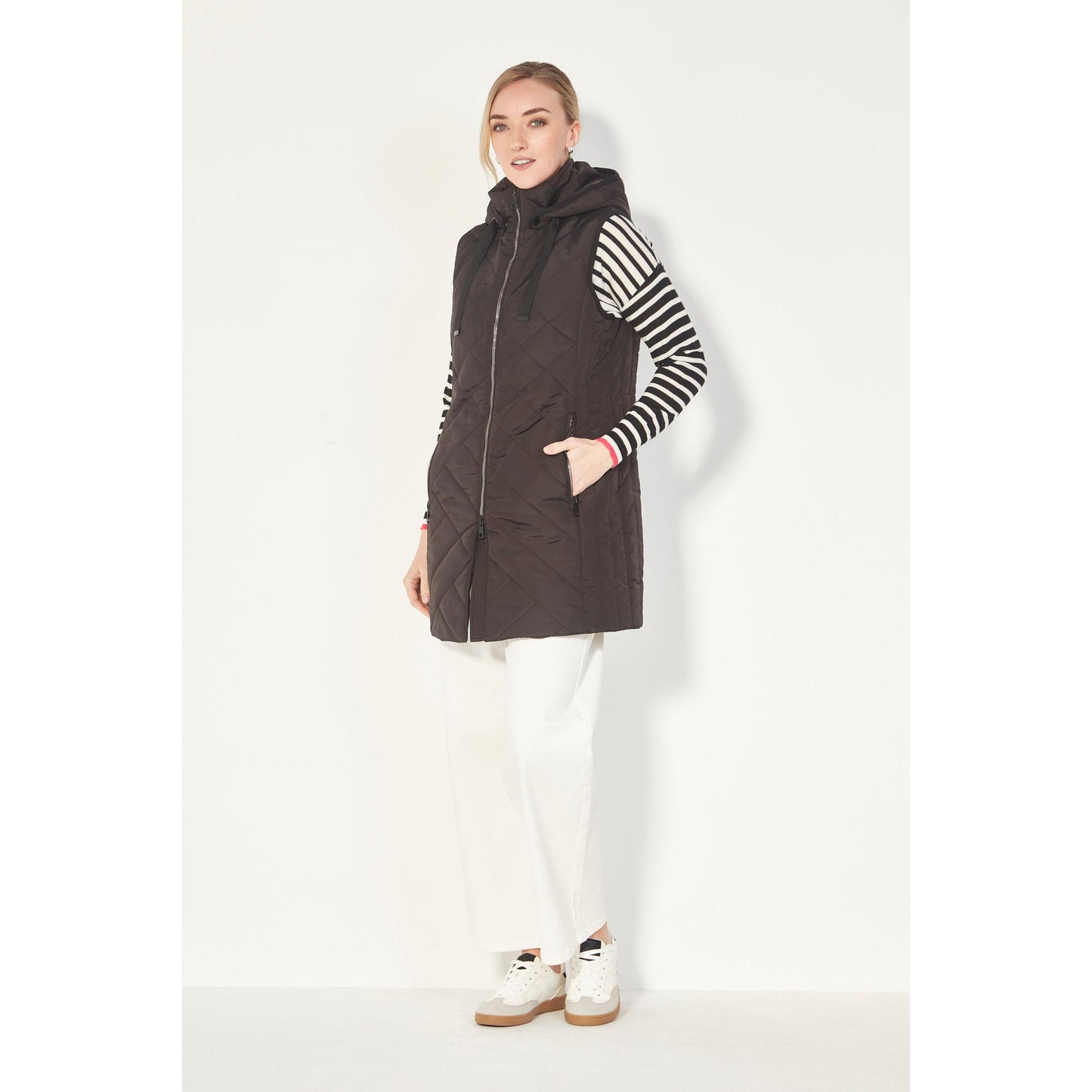 Verge Palma Vest - Black