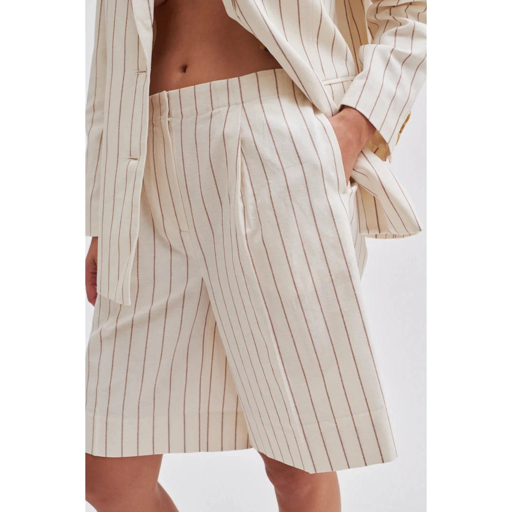 Second Female Spigato Classic Shorts - Antique White