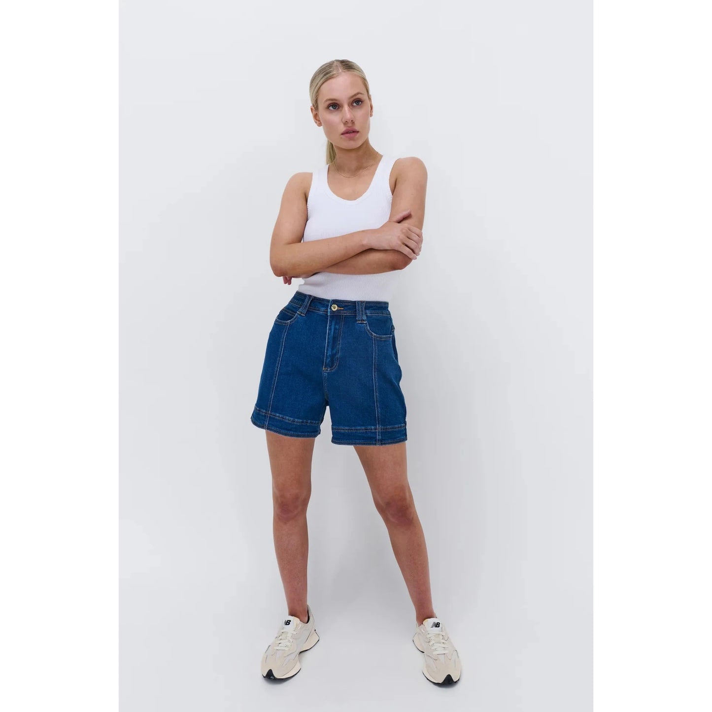 Kireina Sydney short - Mid Washed Blue