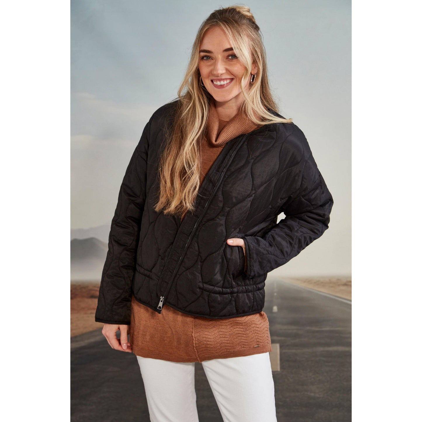 Verge Vega Jacket - Black