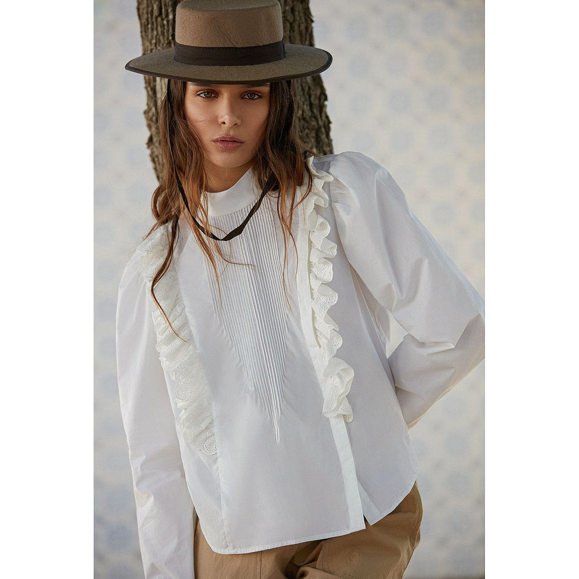 Mes demoiselles Schiaparelli - White