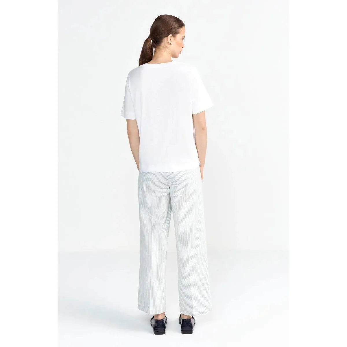 Rich & Royal White Giraffe Tee  Rich & Royal Pisces Boutique