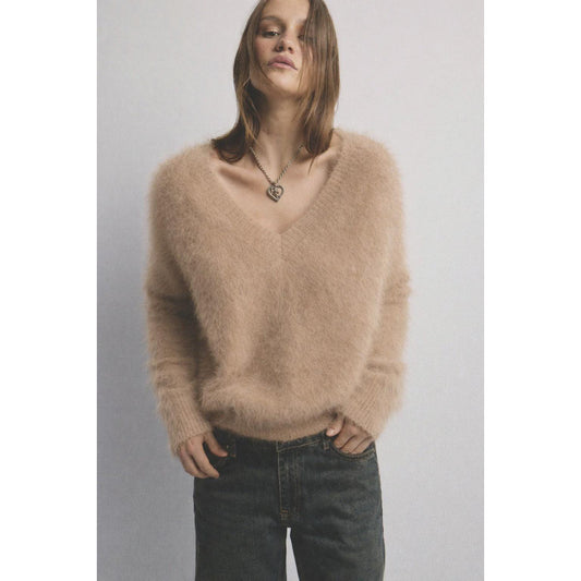 World Of Nomads Olivia Cashmere V- Neck Sweater - Latte  World Of Nomads Pisces Boutique