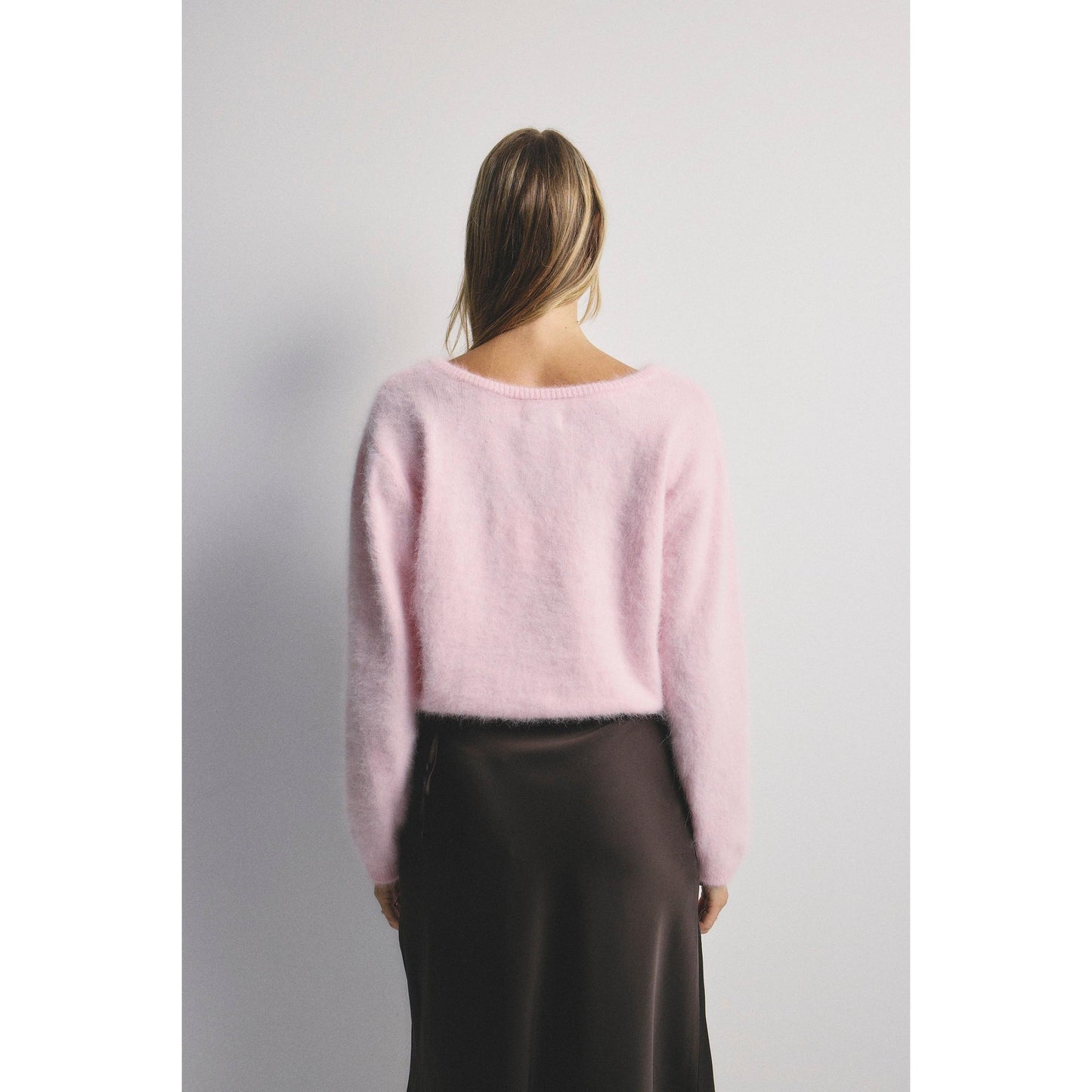 World Of Nomads Stella Cashmere Boat Neck Knit - Rosewater  World Of Nomads Pisces Boutique
