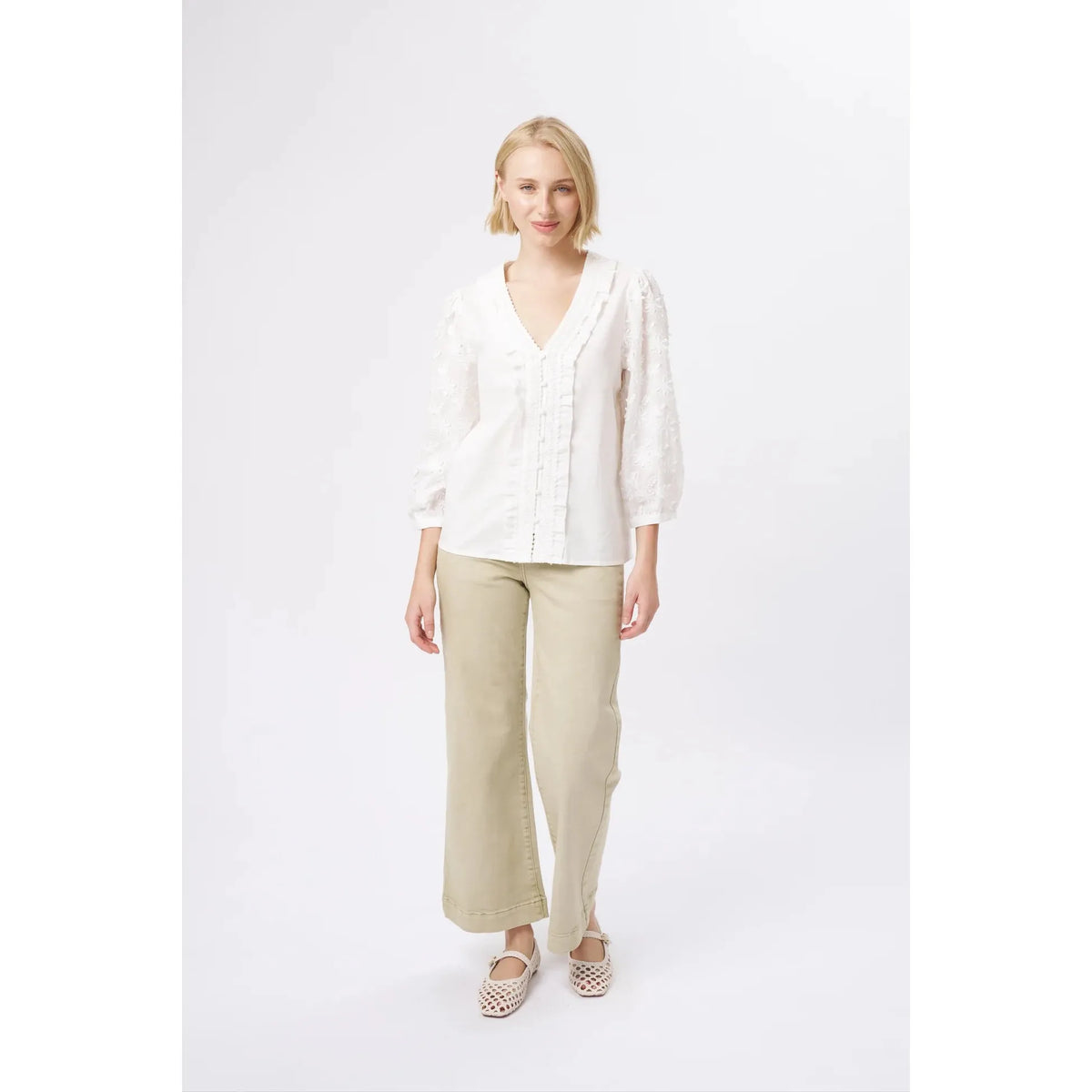 Kireina Alicia Shirt - White  Kireina Pisces Boutique