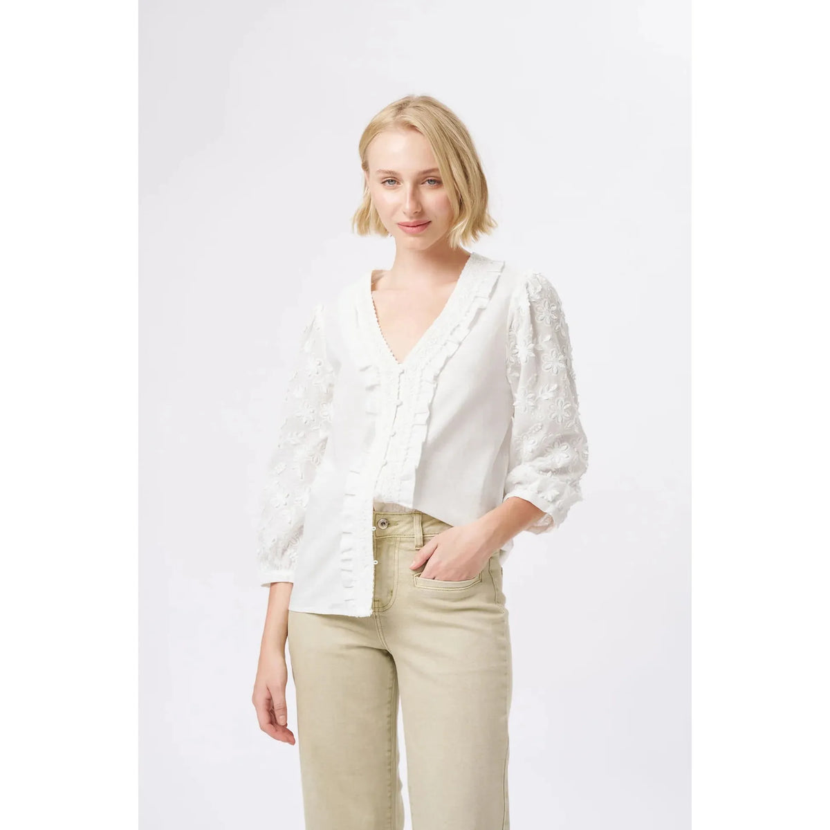 Kireina Alicia Shirt - White  Kireina Pisces Boutique