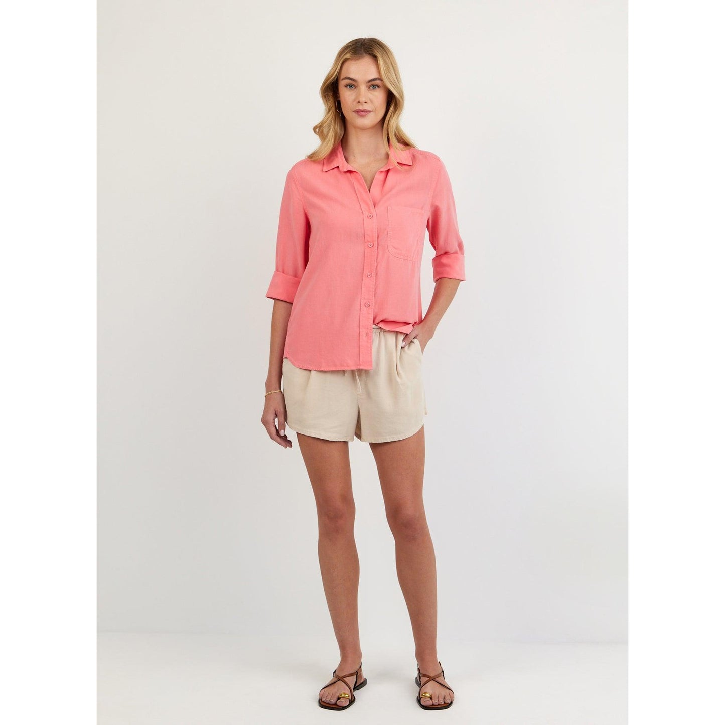 Bella Dahl Shirt Tail Button Down - Wild Coral  Bella Dahl Pisces Boutique
