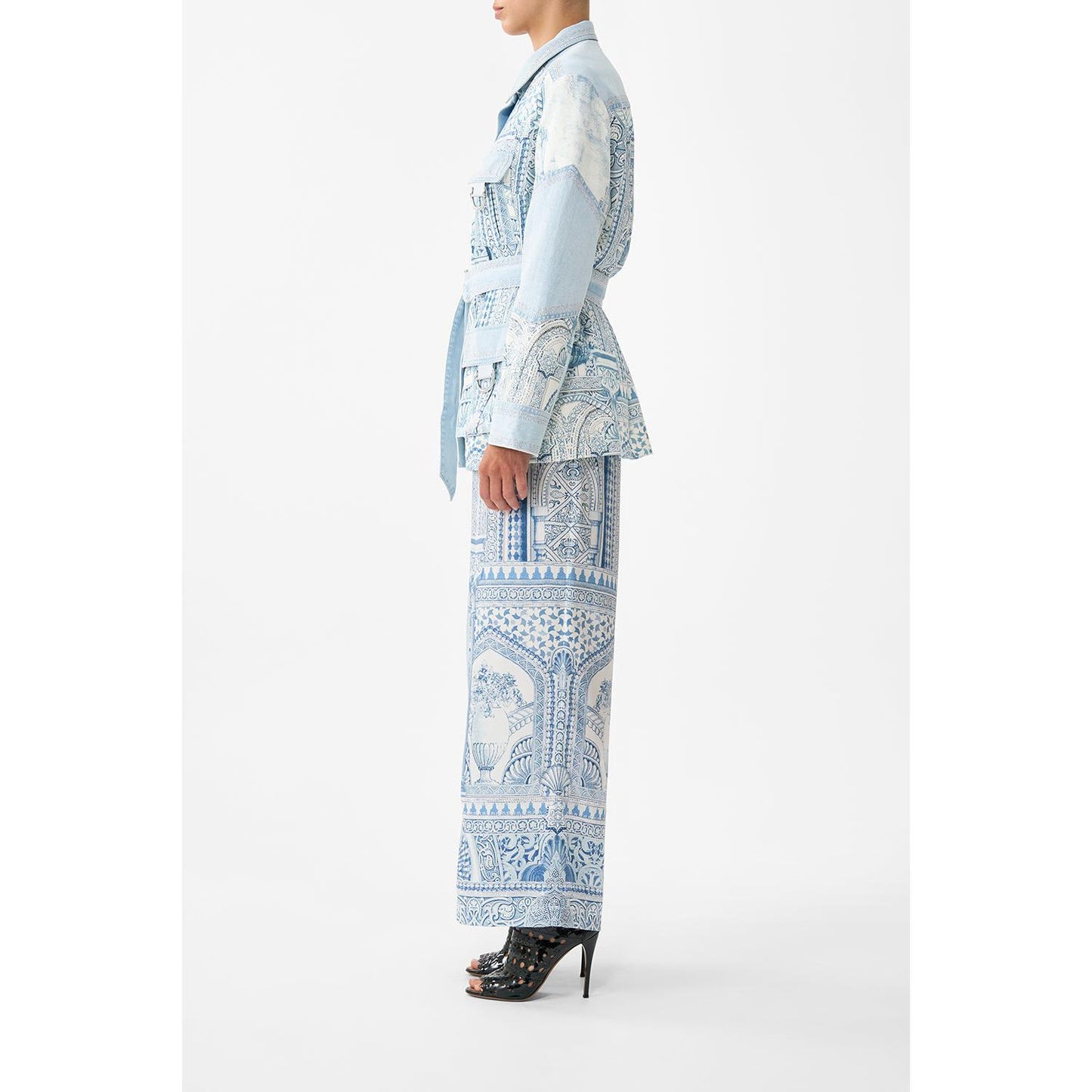Camilla Patch Pocket Jacket - The Hum Of The Alhambra Humoalha  Camilla Pisces Boutique