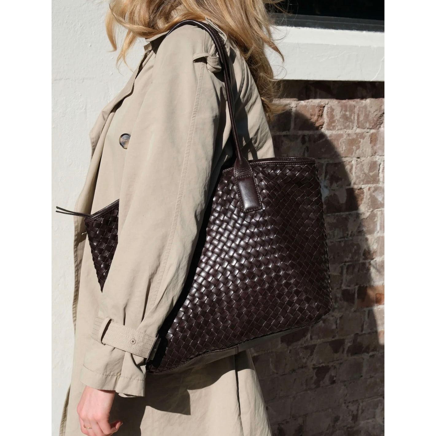 JuJu Basque Tote - Chocolate