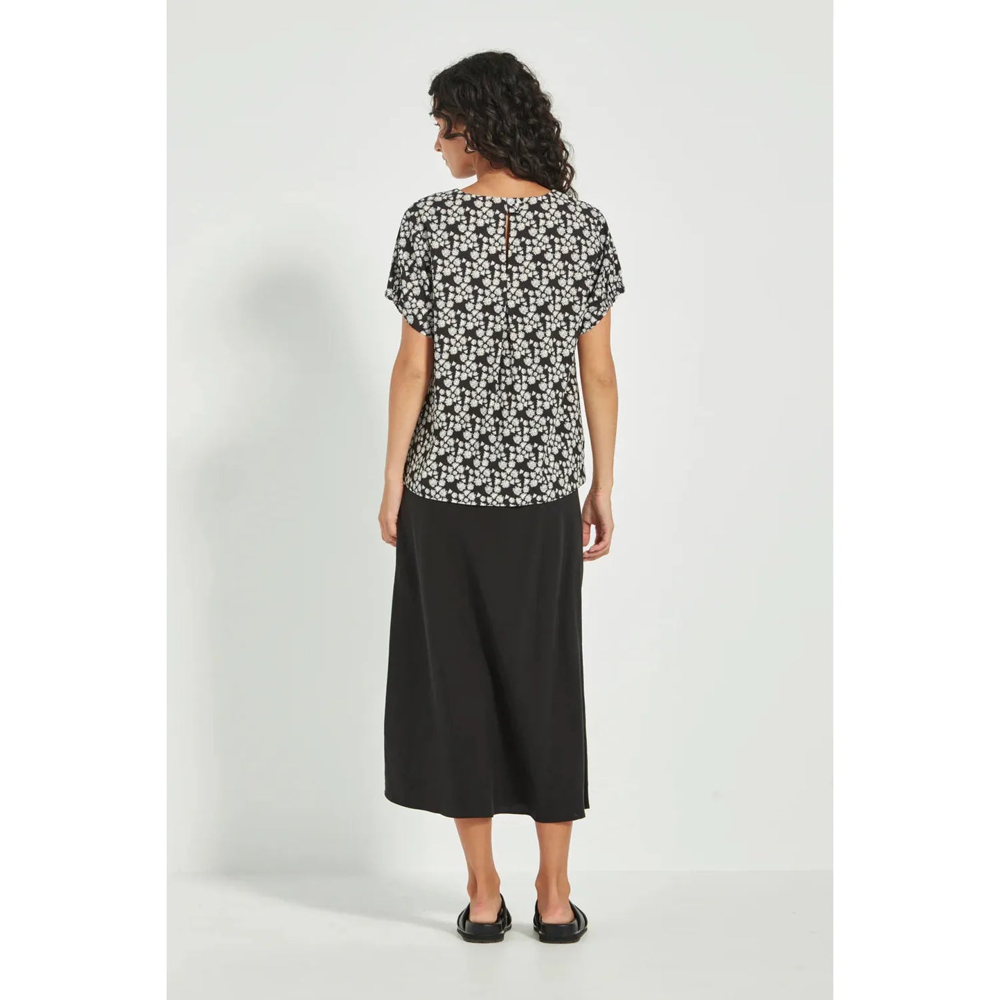 Verge Isla Skirt - Black