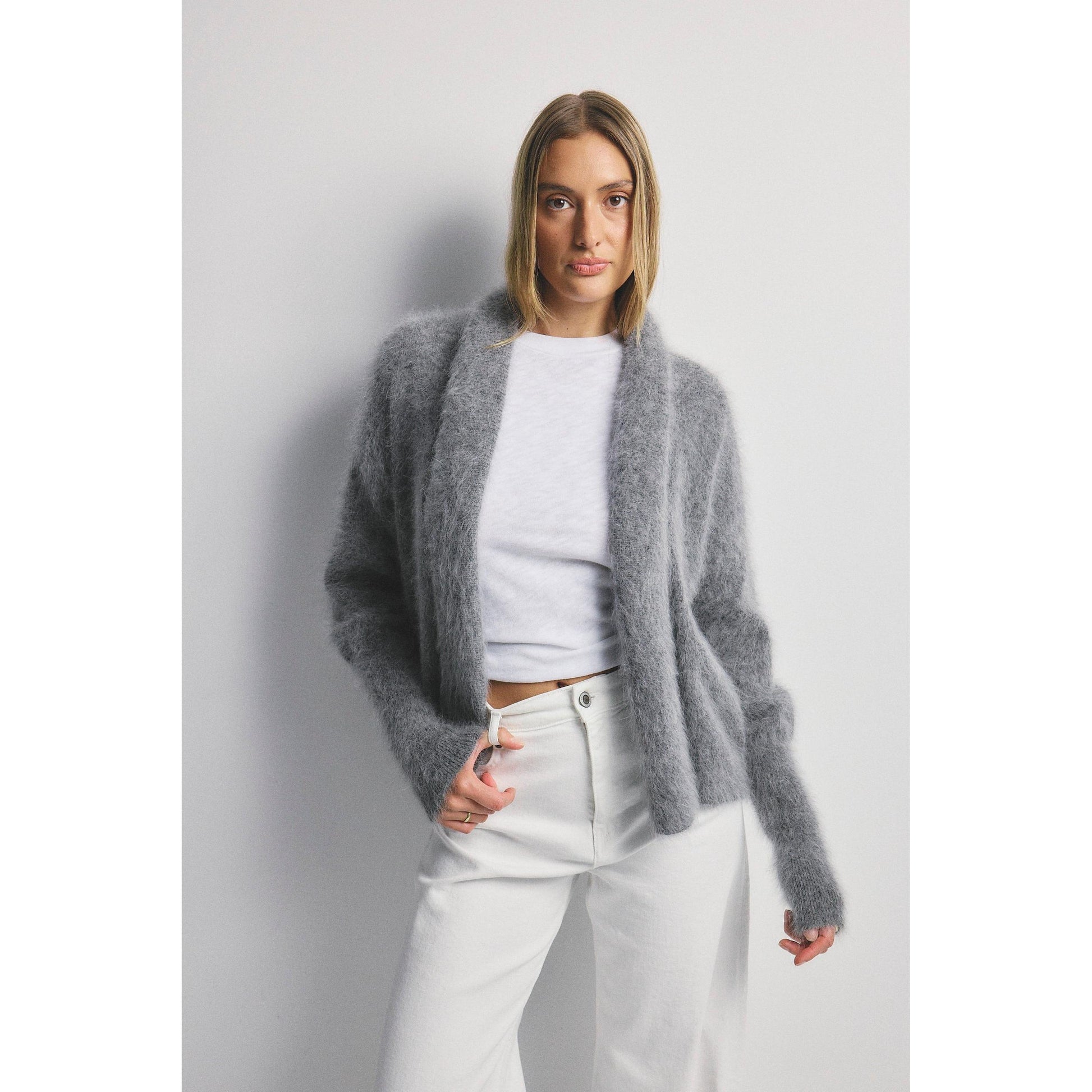 World Of Nomads Zoe Cropped Open Cashmere Cardigan - Charcoal  World Of Nomads Pisces Boutique