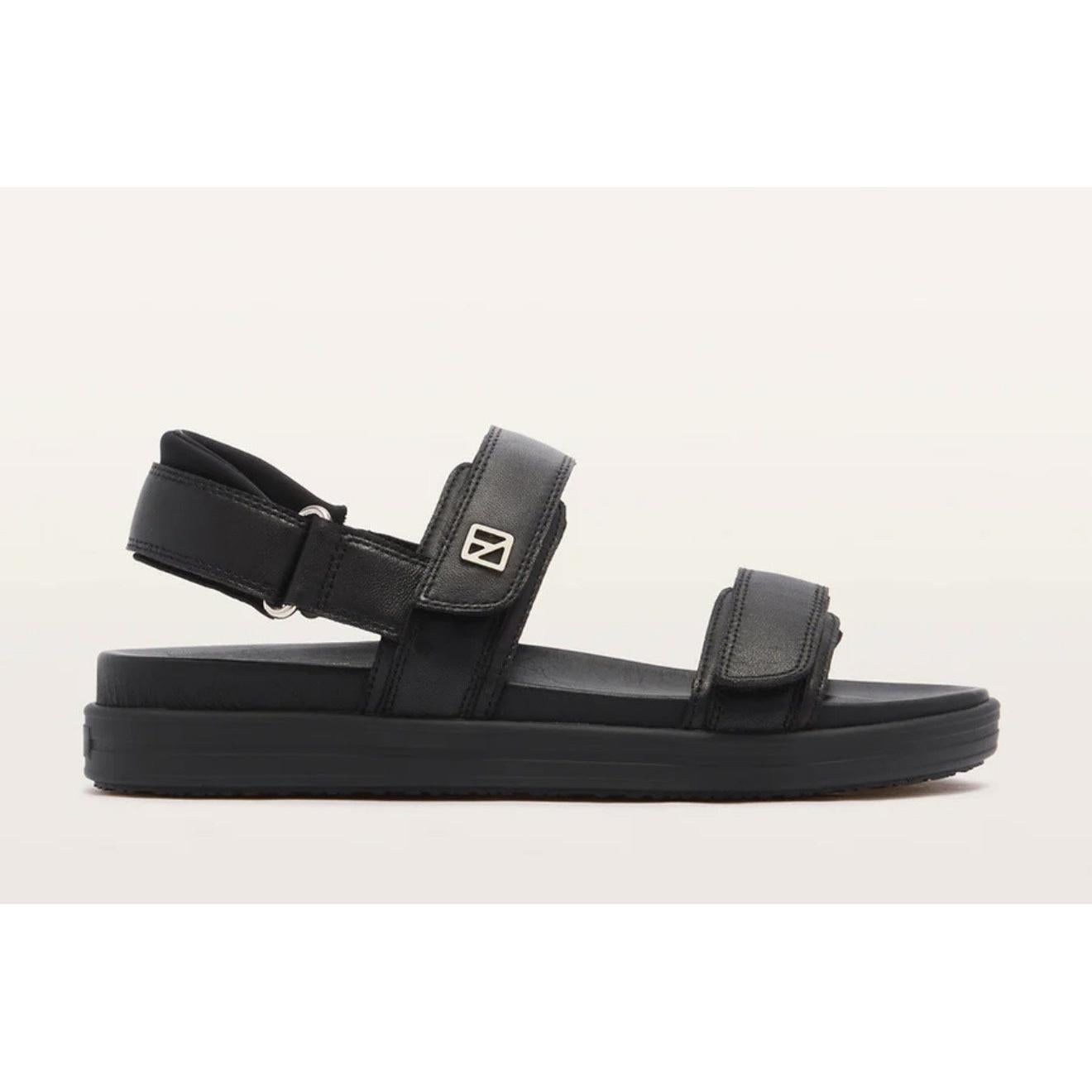 Frankie4 Rome -Black  Frankie4 Pisces Boutique