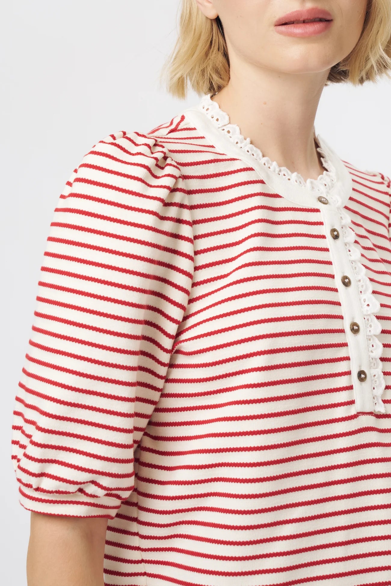 Kireina Jacqualine Top - Red / White PRE ORDER FOR END SEPTEMBER