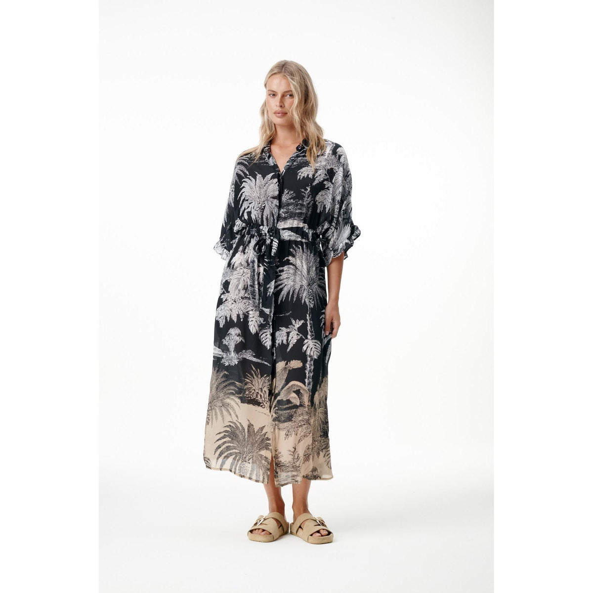 One Season Jasmine  midnight Palm - Black  One Season Pisces Boutique