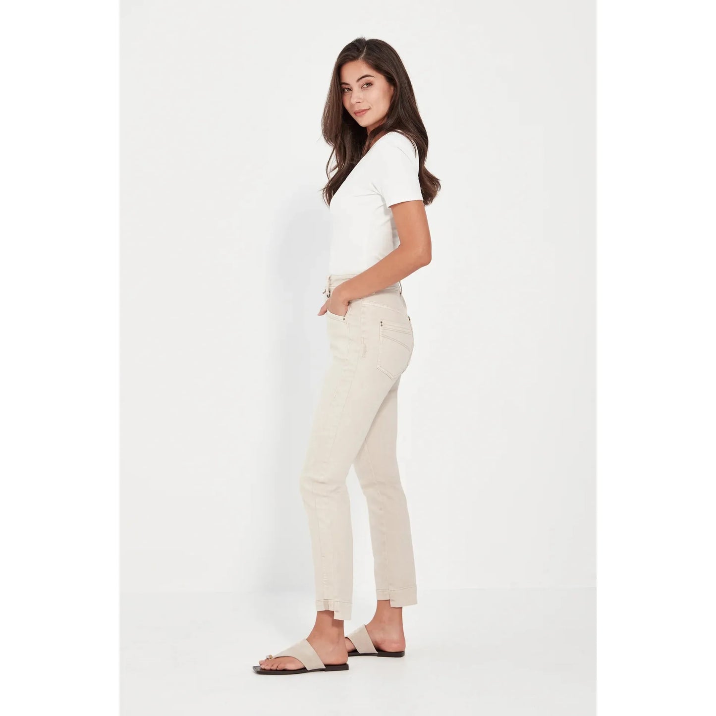 Verge Master 25 Jean - Cashew  Verge Pisces Boutique
