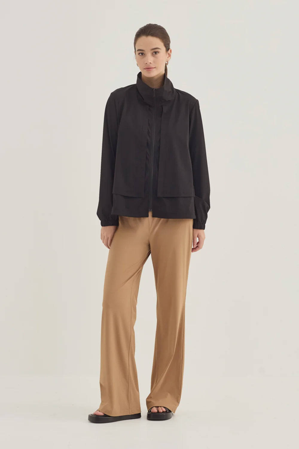 Verge Motion Jacket - Black