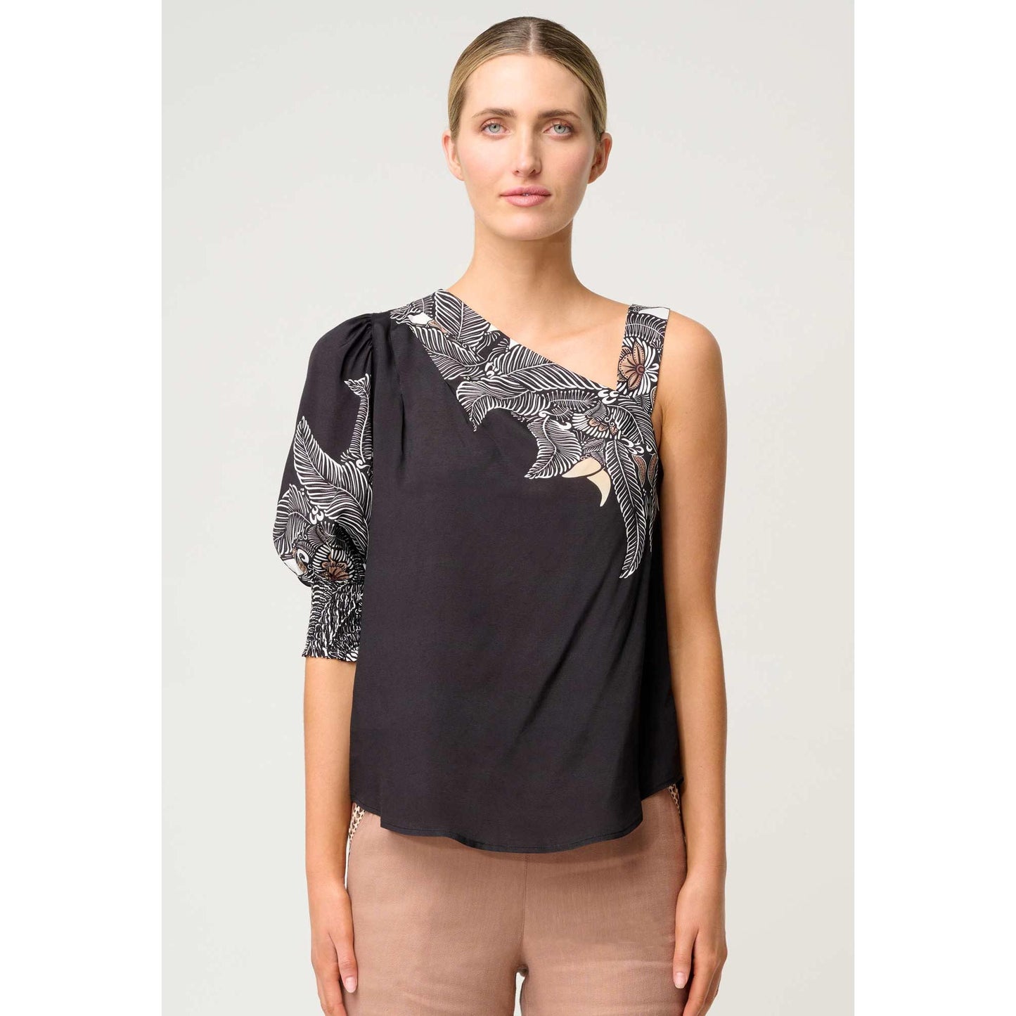 Once Was Tahani One Sleeve Top Faille - Onyx Casablanca