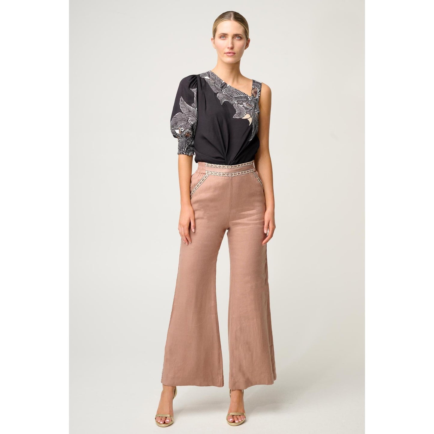 Once Was Tahani One Sleeve Top Faille - Onyx Casablanca