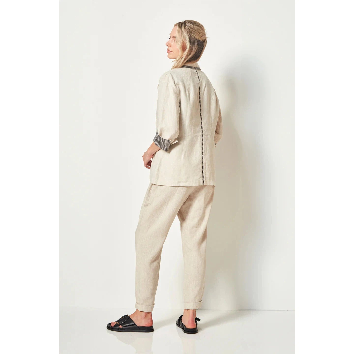 Verge Roam Jacket - Sand