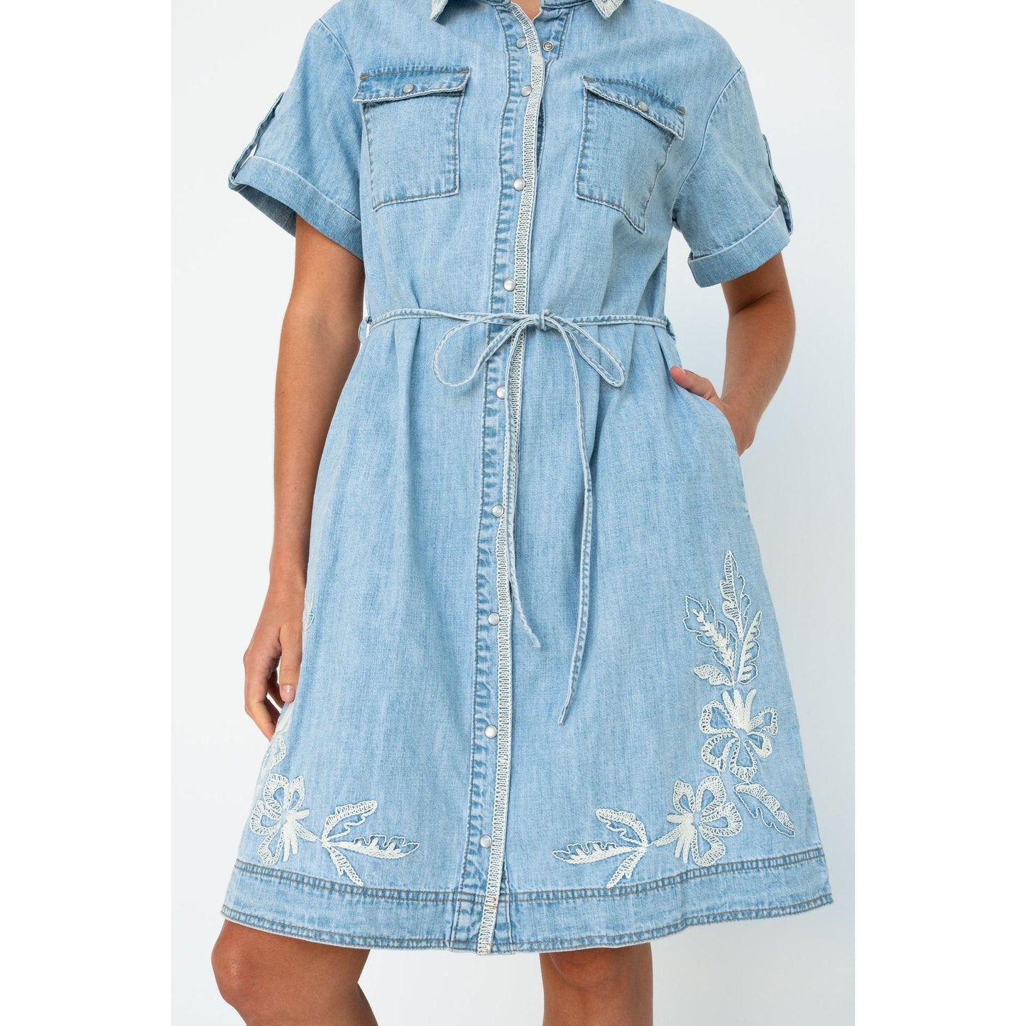 Kireina Simone Dress S/S Floral Embroidery - Sky Blue