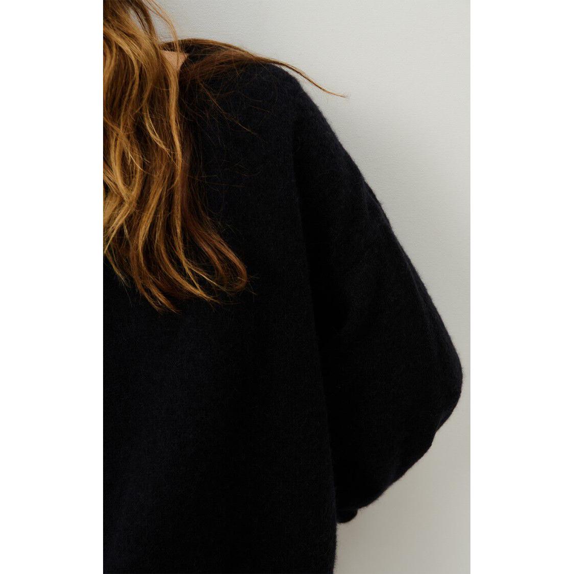 American Vintage Vito Pullover - Black  American Vintage Pisces Boutique