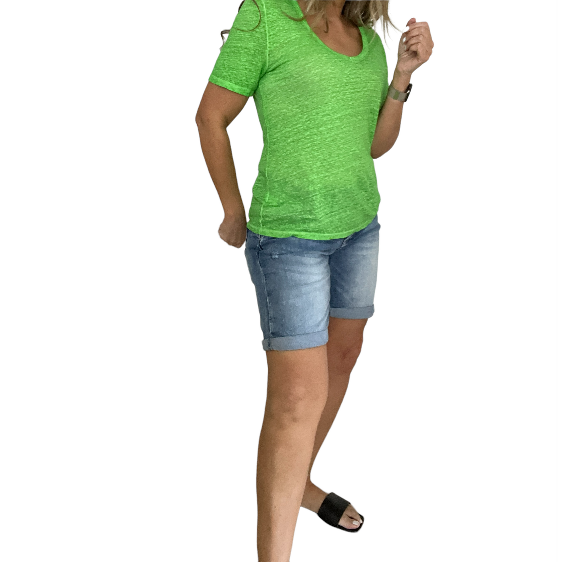 Amici V Linen Tee - Green  Amici Pisces Boutique