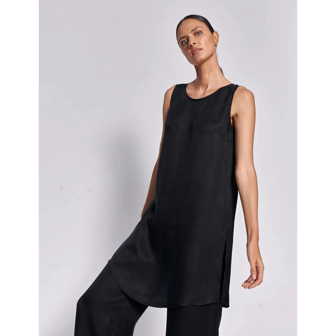 In the Sac Chamoise Long Tunic - Black  In The Sac Pisces Boutique